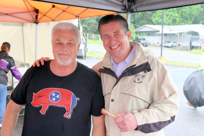 Mike Jackson and Montgomery County Mayor Wes Golden. (Mark Haynes, Clarksville Online)