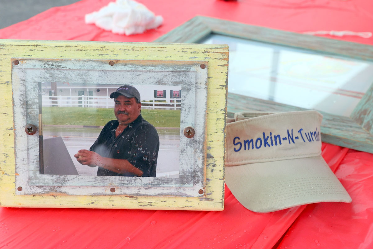 2025 Hilltop Supermarket Dwayne Byard Memorial BBQ Cook-Off. (Mark Haynes, Clarksville Online) 2025 Hilltop Supermarket Dwayne Byard Memorial BBQ Cook-Off. (Mark Haynes, Clarksville Online)
