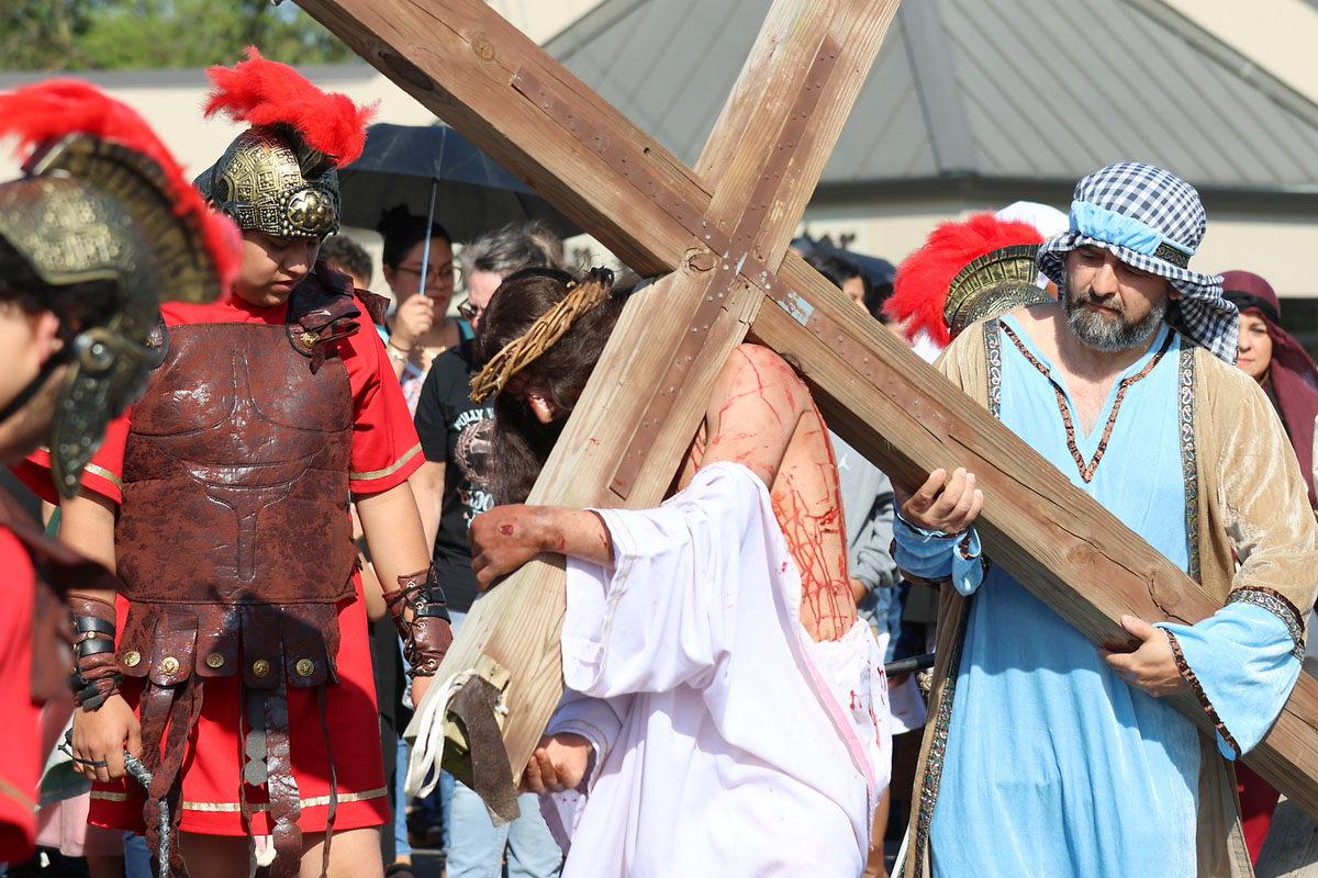 Stations of the Cross at Immaculate Conception Church. (Tony Centonze, Clarksville Living Magazine) Stations of the Cross at Immaculate Conception Church. (Tony Centonze, Clarksville Living Magazine)