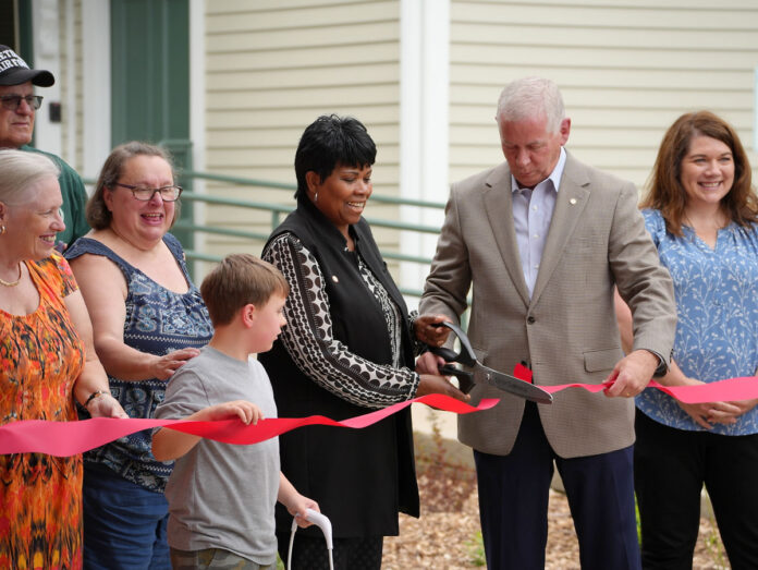 Historic L&N Depot Reopening. (D.C. Thomas, Clarksville Living Magazine)