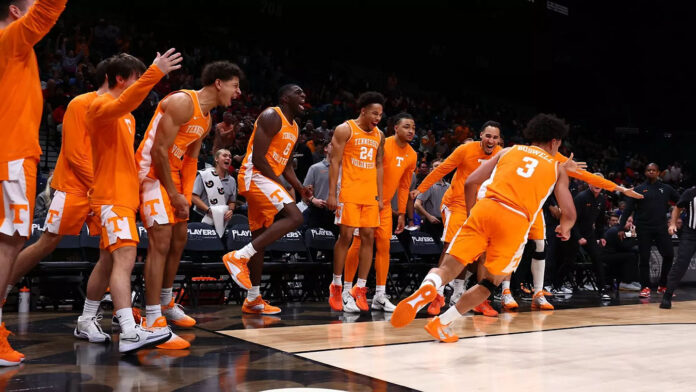 Tennessee Men's Basketball Claims Signature Win, Edging #3 Houston 76-73 on National Stage. (UT Athletics)