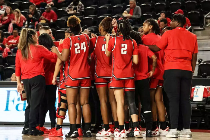 Eastern Kentucky Spoils Senior Night as Austin Peay State University Women's Basketball Falls in Clarksville. (APSU Sports Information)